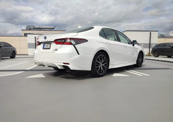 Toyota Camry cena 138900 przebieg: 47000, rok produkcji 2021 z Szepietowo małe 407